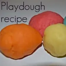 playdough recipe that is great for kids. This recipe is from a Montessori teacher