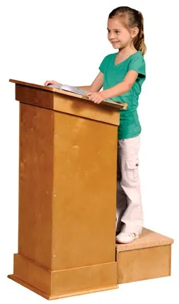 Guidecraft little lectern : Mommy Moment