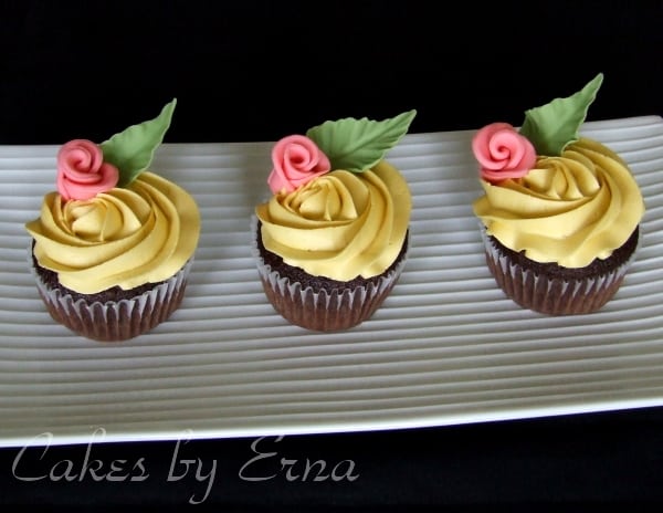 Rose Cupcakes : Mommy Moment