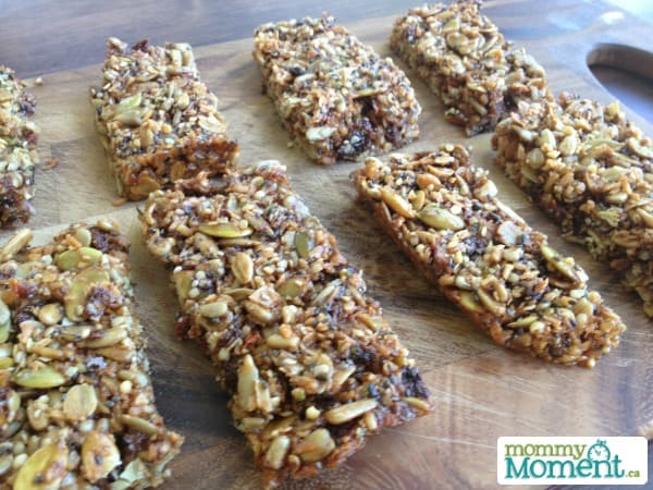 homemade nut free bars that are delicious and perfect for school lunches