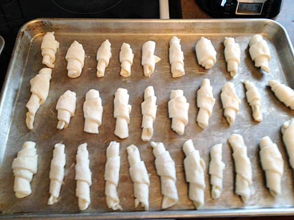 Cottage Cheese Crescent Roll Ups