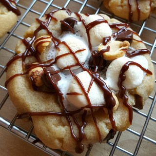 ROCKY ROAD COOKIES WITH PEANUT BUTTER