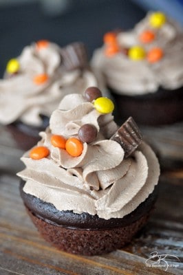 Reese-peanut-butter-cupcakes-266x400