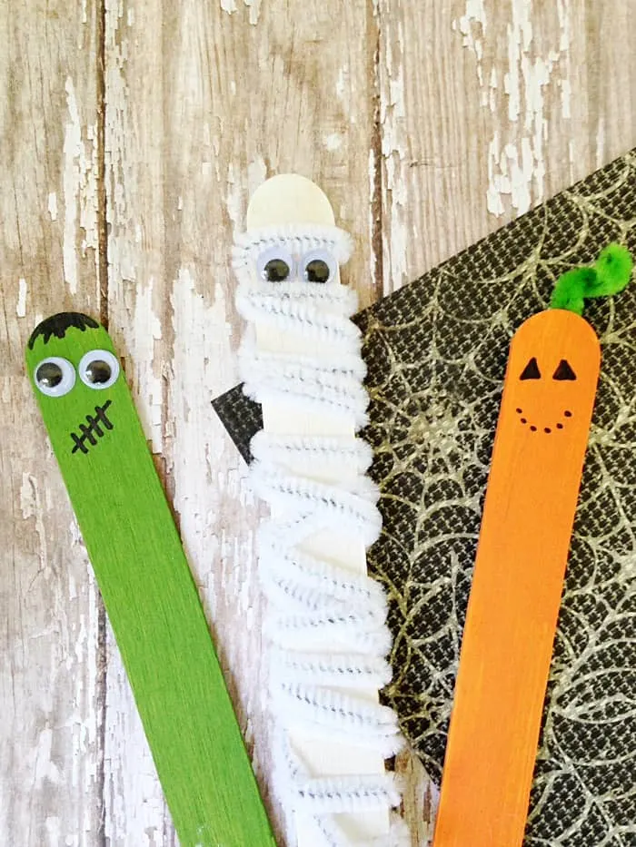 Halloween stick puppets craft for kids